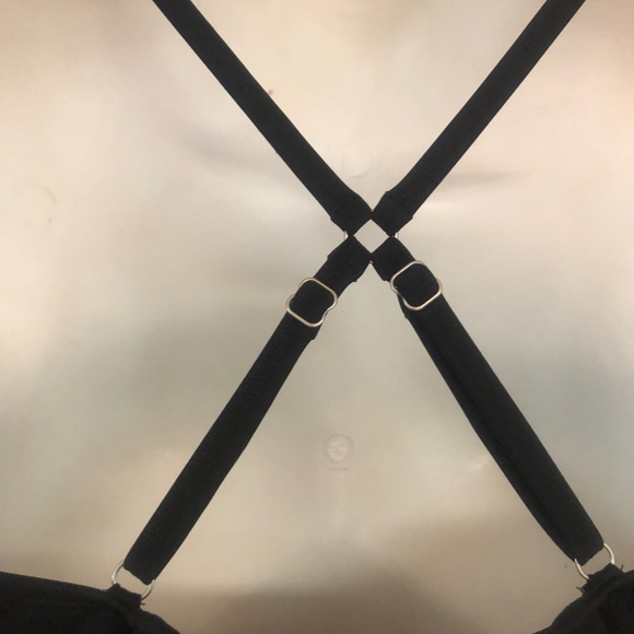 Kenneth Cole Reaction Black Ruffled Swim Dress Lg - Picture 5 of 10